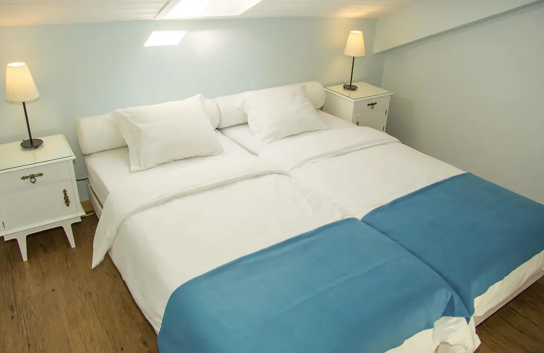 Goodmorning Solo Traveller Hostel-1